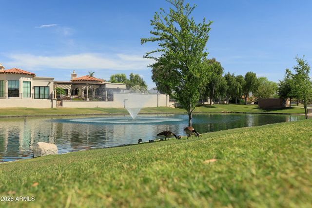 8572 E SAN FELIPE Drive, Scottsdale, AZ 85258