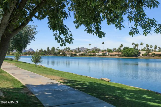 8572 E SAN FELIPE Drive, Scottsdale, AZ 85258