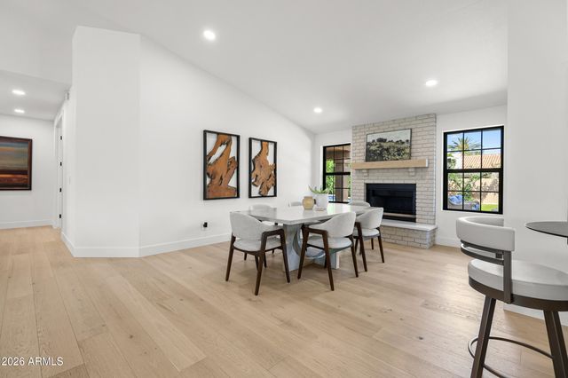 8572 E SAN FELIPE Drive, Scottsdale, AZ 85258