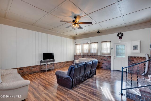 625 Western Avenue, Nashville, NC 27856