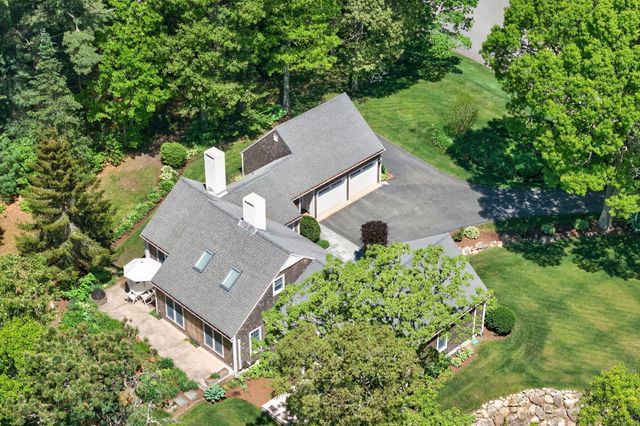 51 Doral Drive, Cummaquid, MA 02675