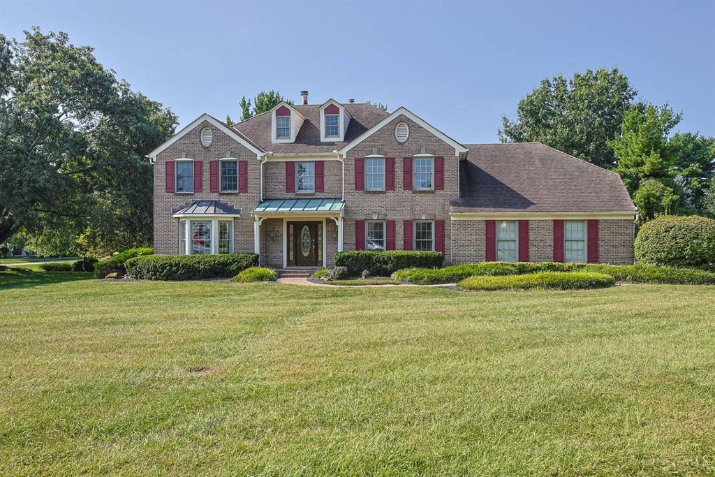 11715 Kemperwoods Drive, Symmes Twp, OH 45249