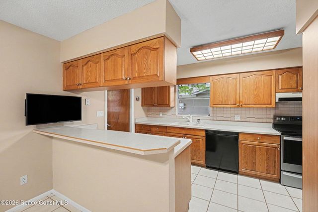 2432 Colony Drive, Melbourne, FL 32935
