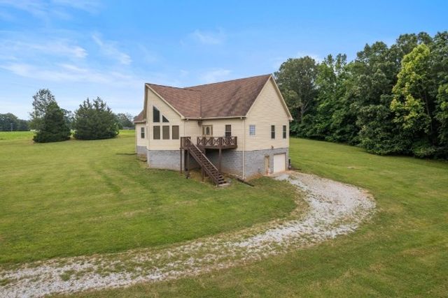 4664 New Cut Rd, Greenbrier, TN 37073