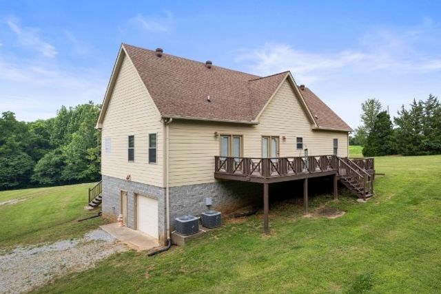 4664 New Cut Rd, Greenbrier, TN 37073