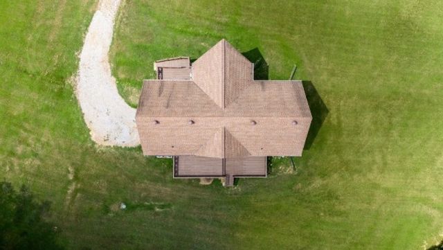 4664 New Cut Rd, Greenbrier, TN 37073