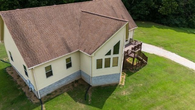 4664 New Cut Rd, Greenbrier, TN 37073