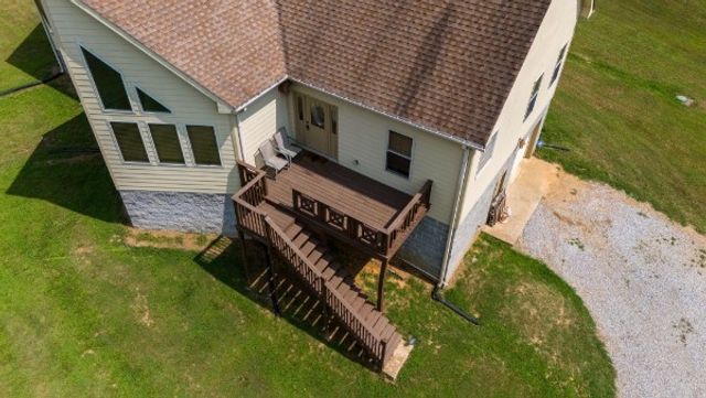 4664 New Cut Rd, Greenbrier, TN 37073