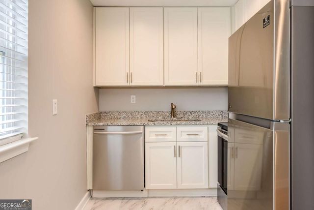 880 Saint Charles Avenue NE 5, Atlanta, GA 30306