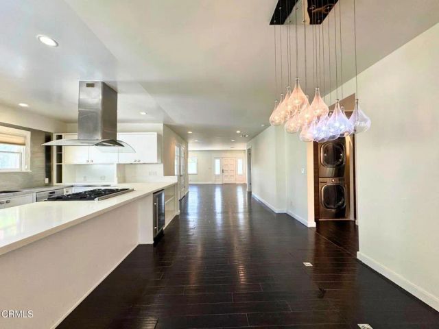 869 S Euclid Avenue, Pasadena, CA 91106