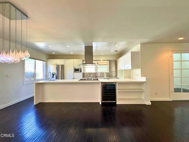 869 S Euclid Avenue, Pasadena, CA 91106