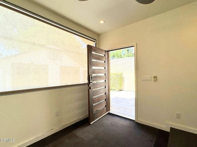 869 S Euclid Avenue, Pasadena, CA 91106