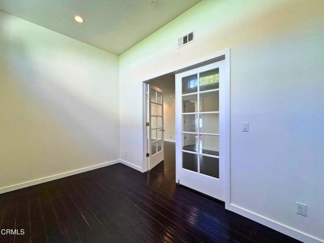 869 S Euclid Avenue, Pasadena, CA 91106