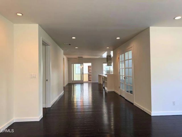 869 S Euclid Avenue, Pasadena, CA 91106