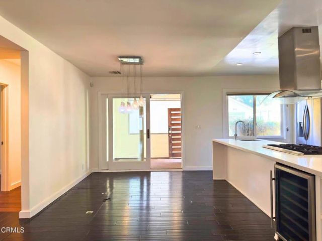 869 S Euclid Avenue, Pasadena, CA 91106