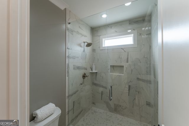 404 Fox Valley Drive, Monroe, GA 30656