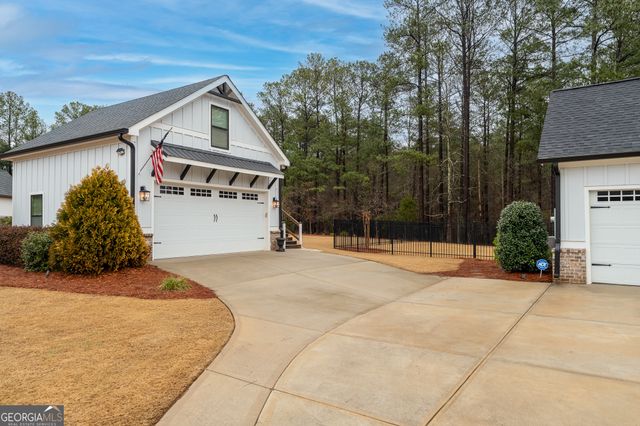 404 Fox Valley Drive, Monroe, GA 30656