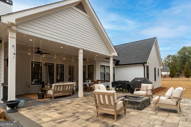 404 Fox Valley Drive, Monroe, GA 30656