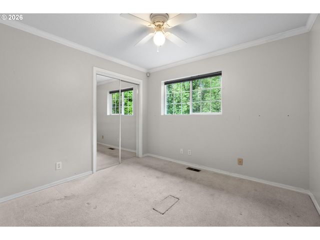1660 Sw ROYAL Dr, West Linn, OR 97068