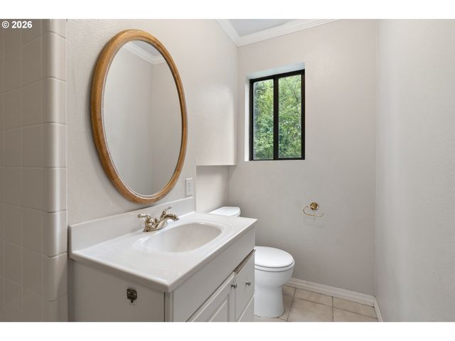 1660 Sw ROYAL Dr, West Linn, OR 97068