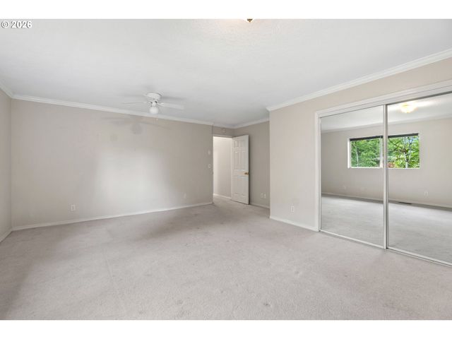 1660 Sw ROYAL Dr, West Linn, OR 97068