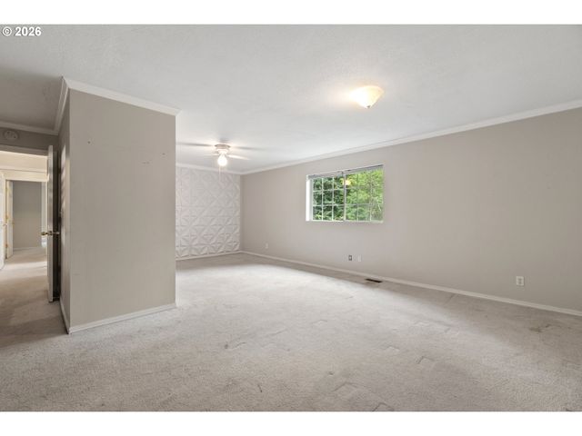 1660 Sw ROYAL Dr, West Linn, OR 97068