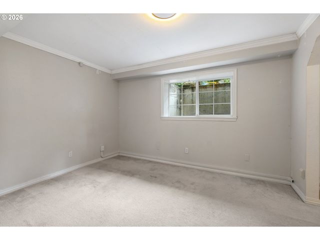 1660 Sw ROYAL Dr, West Linn, OR 97068