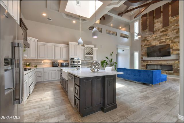 864 LEMINGTON Street, El Paso, TX 79928