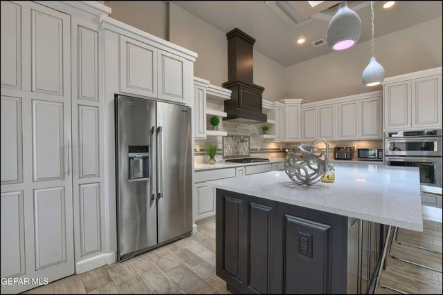 864 LEMINGTON Street, El Paso, TX 79928