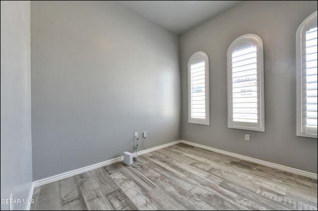 864 LEMINGTON Street, El Paso, TX 79928