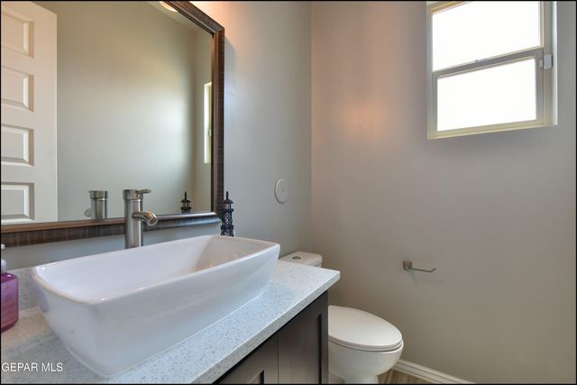 864 LEMINGTON Street, El Paso, TX 79928