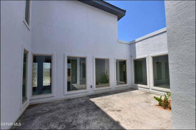864 LEMINGTON Street, El Paso, TX 79928