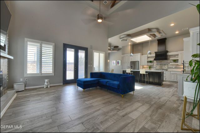 864 LEMINGTON Street, El Paso, TX 79928