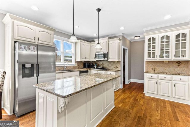 2650 Moon Chase Lane, Buford, GA 30519