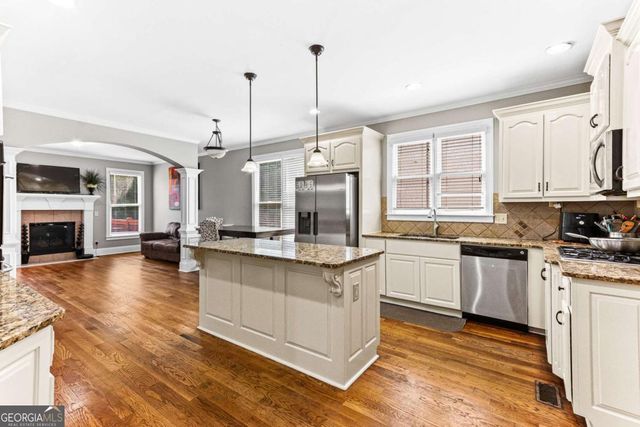 2650 Moon Chase Lane, Buford, GA 30519