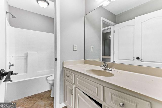2650 Moon Chase Lane, Buford, GA 30519
