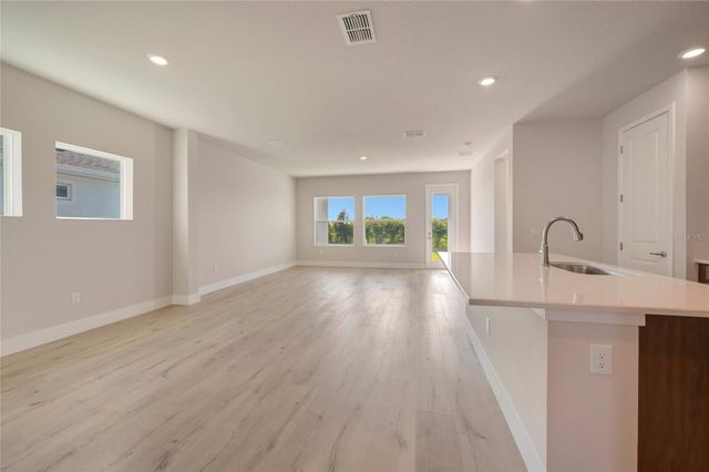 5152 CREEK SAND DRIVE, Apollo Beach, FL 33572