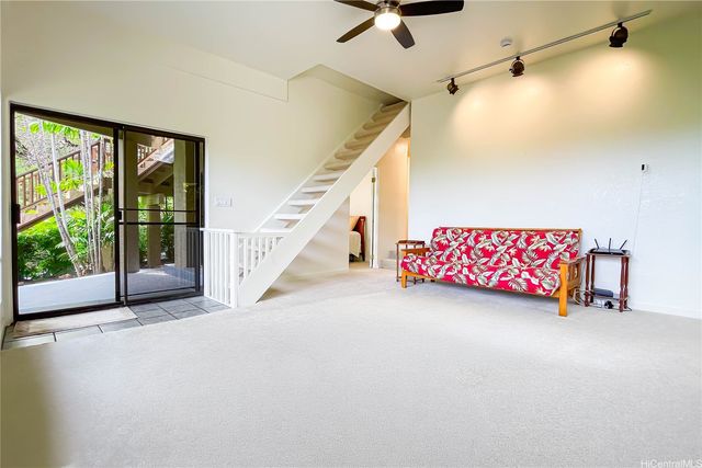 5926 Kalanianaole Highway, Honolulu, HI 96821