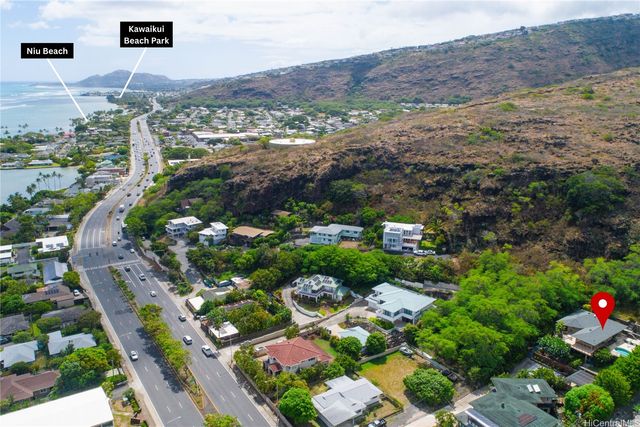 5926 Kalanianaole Highway, Honolulu, HI 96821