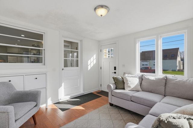 53 Enfield Street, Lowell, MA 01852