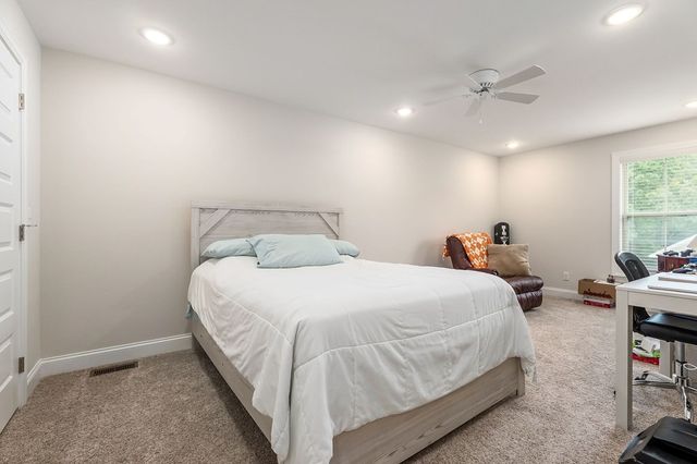 20 Cabot Ln, Cookeville, TN 38506