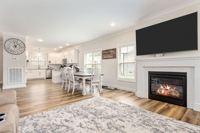 20 Cabot Ln, Cookeville, TN 38506