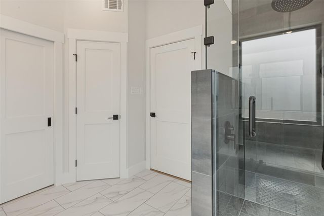 8105 Red Rock CV, Austin, TX 78749