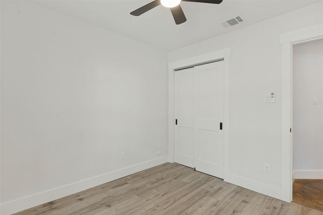 8105 Red Rock CV, Austin, TX 78749
