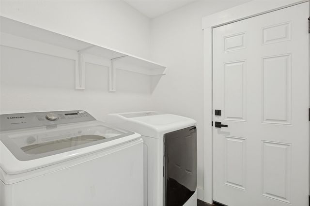 8105 Red Rock CV, Austin, TX 78749