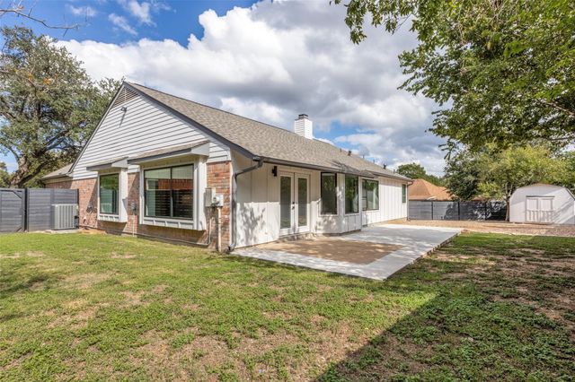 8105 Red Rock CV, Austin, TX 78749