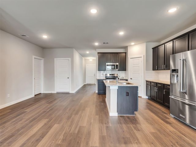 26212 Astral Way, La Marque, TX 77568