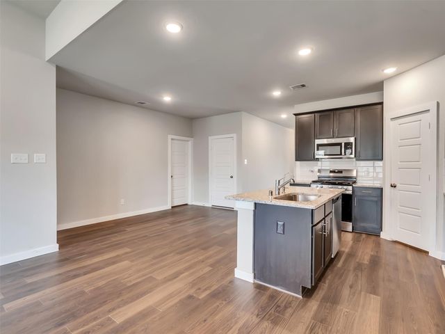 26212 Astral Way, La Marque, TX 77568