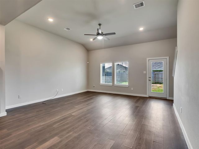 26212 Astral Way, La Marque, TX 77568