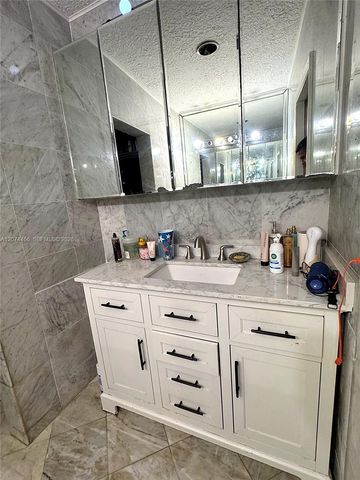 3351 NW 20th Street, Miami, FL 33142